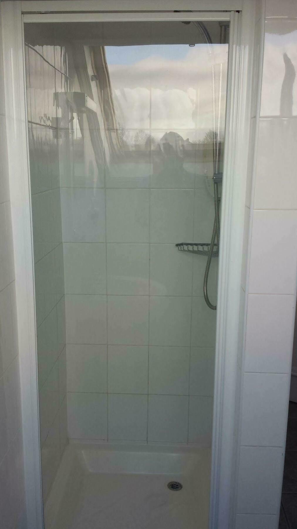 יורק Diamonds Guest House מראה חיצוני תמונה